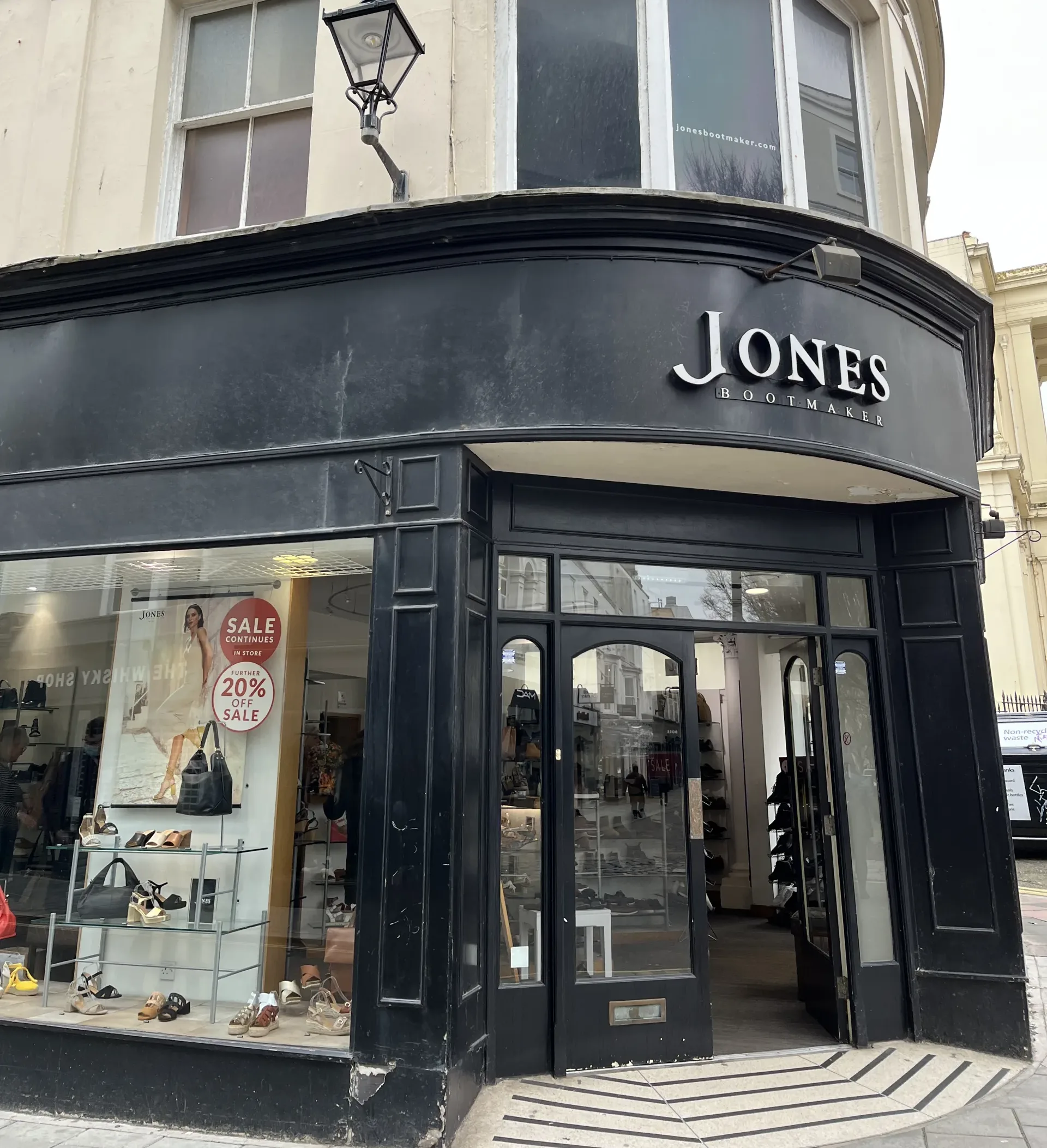 Jones sale bootmaker locations