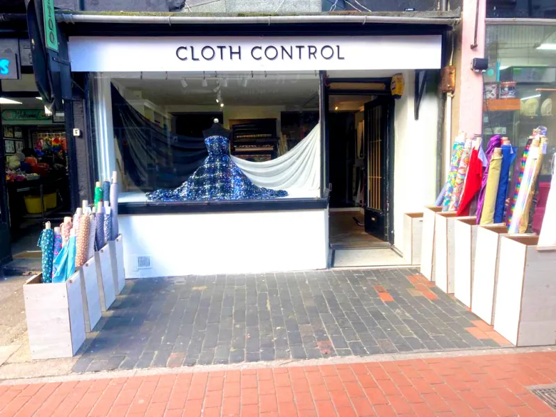Cloth control shop front