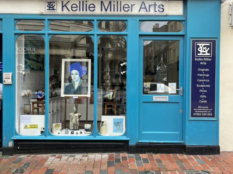 Image shows front of Kellie Miller Arts gallery in Brighton Lanes